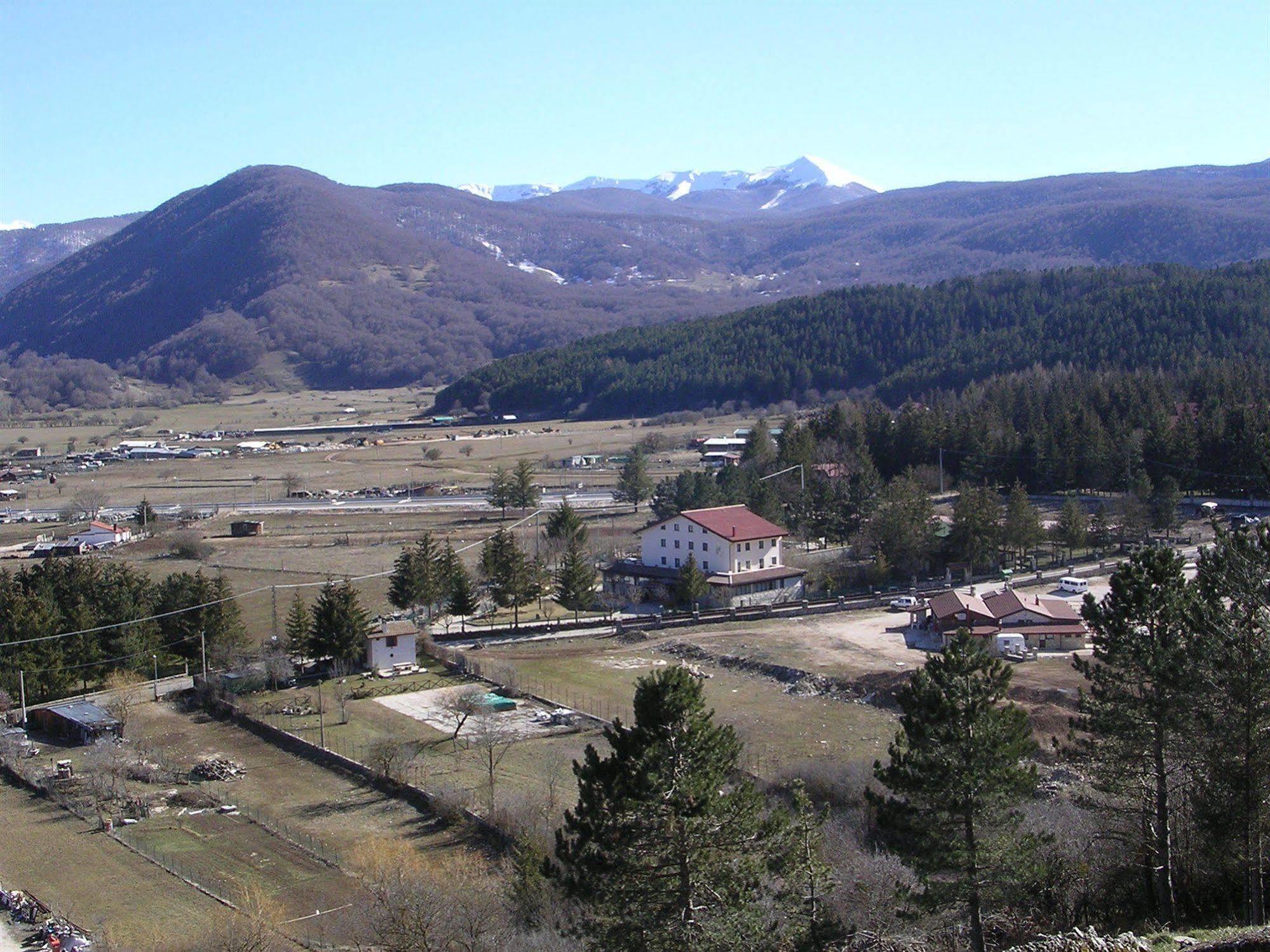 Hotel Orso Bianco Pescasseroli Zewnętrze zdjęcie